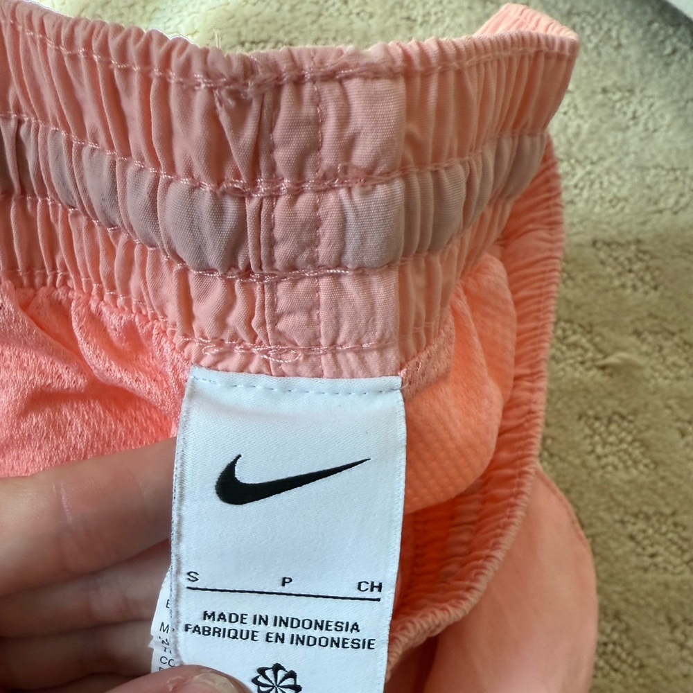 Nike Light Pink swim trunks - Picture 4 of 4